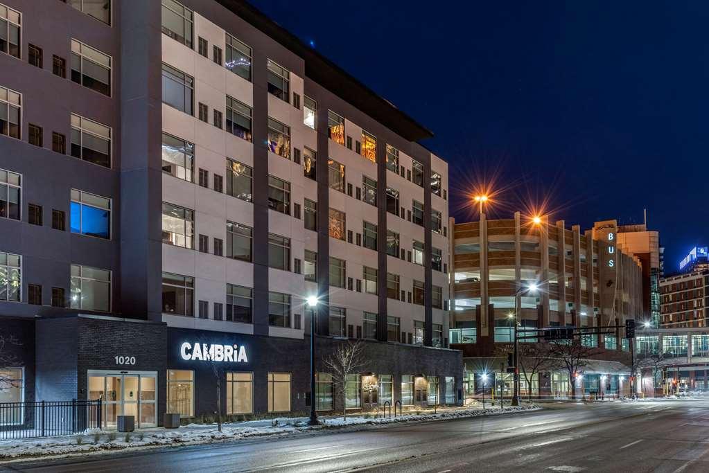 Cambria Hotel Minneapolis Downtown Exterior foto